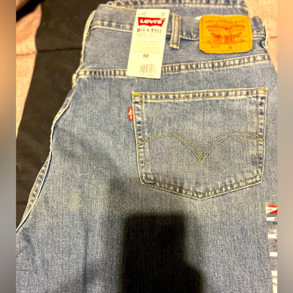 Brand New Men's Big and tall   Levi's 46x30